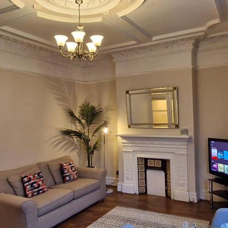 Appartement Charming Flat In Wimbledon à Londres Extérieur photo